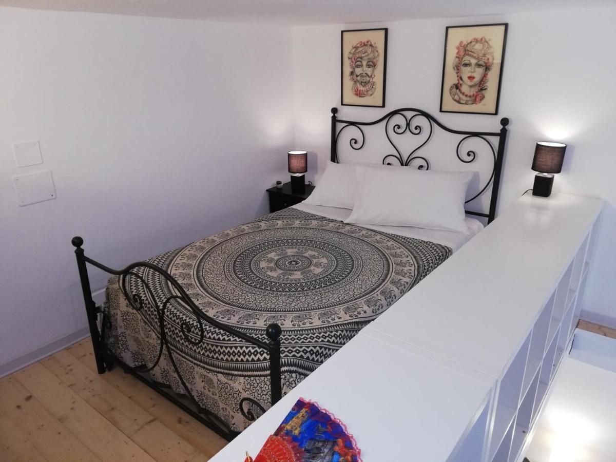 Il Posto Giusto Station Rooms Palermo Exterior foto
